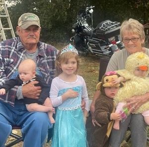 Meet your Posher, Pam